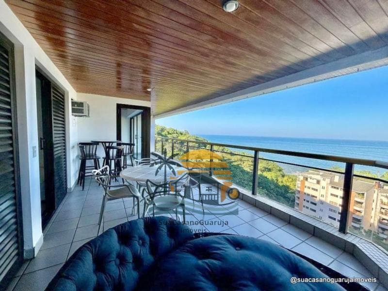 Apartamento à venda no bairro Morro Sorocotuba em Guarujá/SP