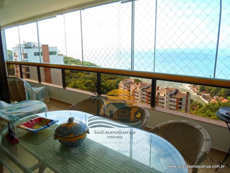 Apartamento à venda no bairro Morro Sorocotuba em Guarujá/SP