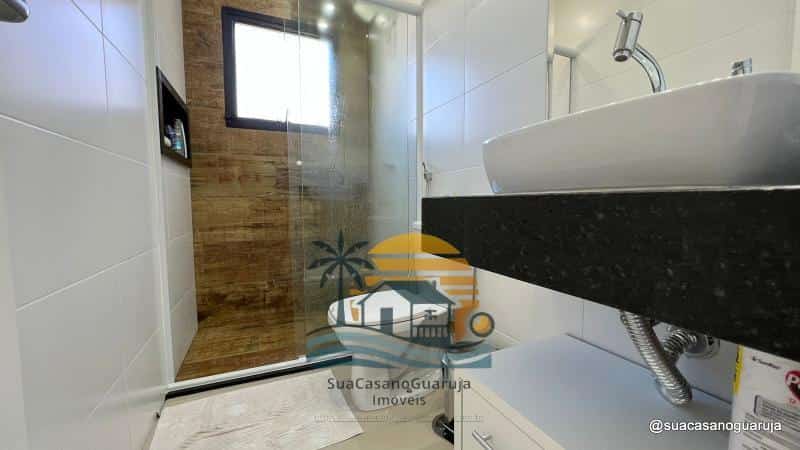 Apartamento à venda no bairro Praia das Astúrias em Guarujá/SP