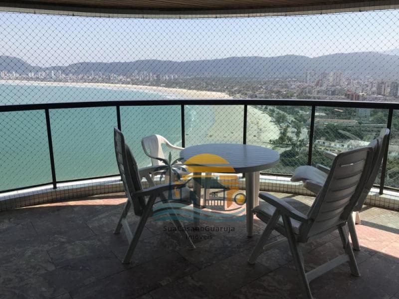 Apartamento à venda no bairro Parque Enseada em Guarujá/SP