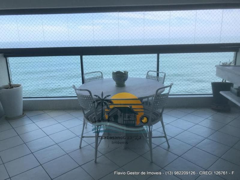 Apartamento à venda no bairro Pitangueiras em Guarujá/SP