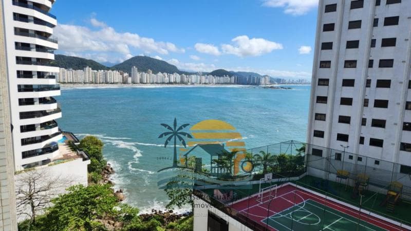 Apartamento à venda no bairro Jardim Astúrias em Guarujá/SP