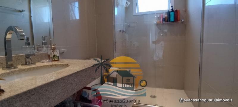 Apartamento à venda no bairro Parque Enseada em Guarujá/SP