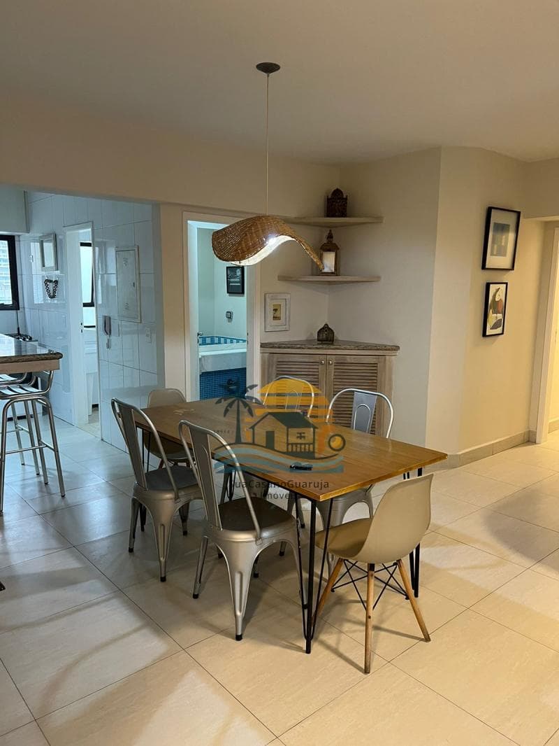 Apartamento para alugar no bairro Vila Luis Antônio em Guarujá/SP
