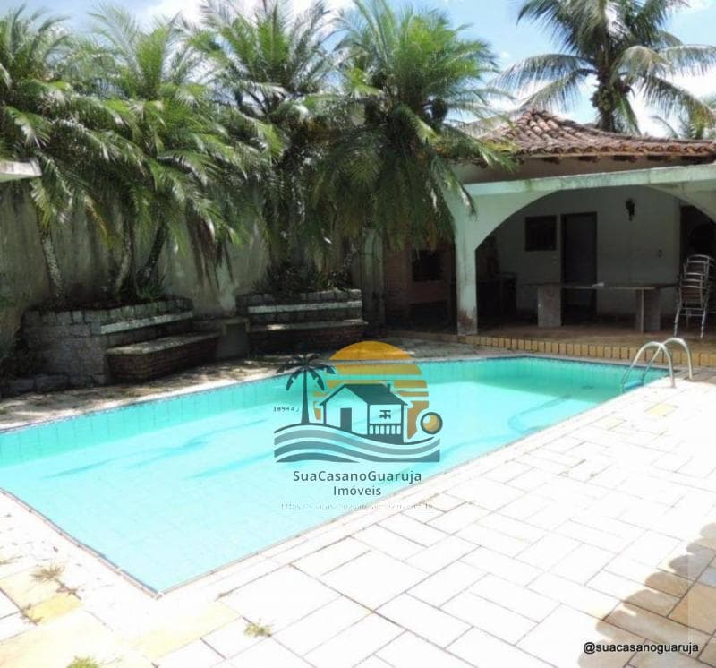 Casa à venda no bairro Jardim Acapulco em Guarujá/SP