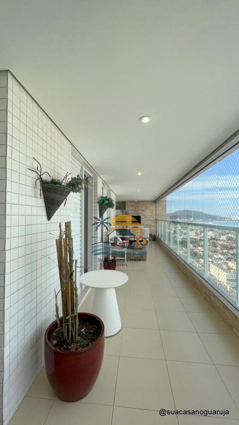 Apartamento à venda no bairro Enseada em Guarujá/SP