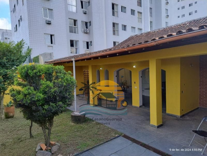 Casa para alugar no bairro Jardim Centenário em Guarujá/SP