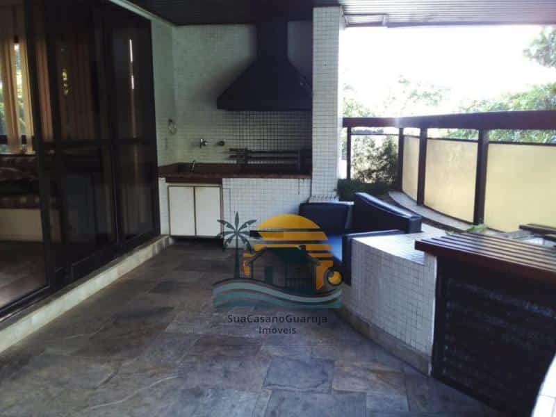 Apartamento para alugar no bairro Pitangueiras em Guarujá/SP