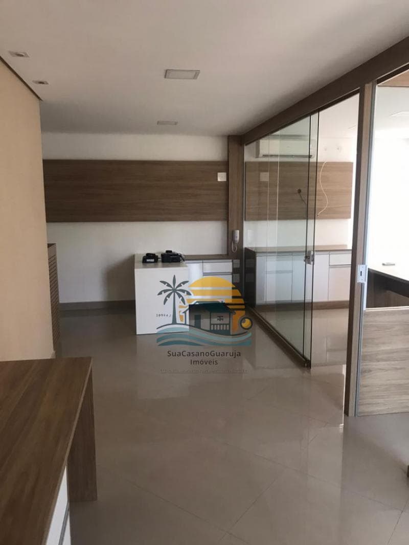 Sala à venda no bairro Pitangueiras em Guarujá/SP