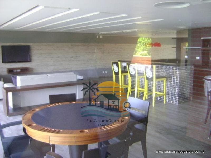Apartamento à venda no bairro Morro Sorocotuba em Guarujá/SP