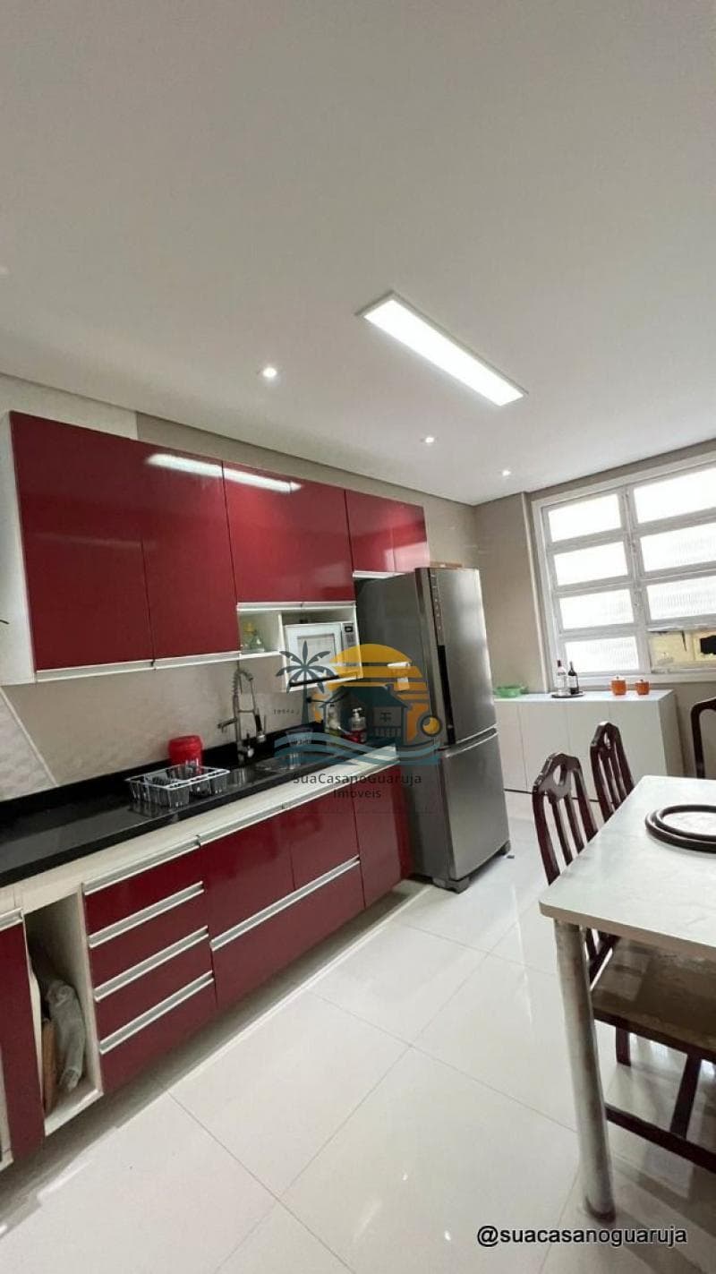 Apartamento à venda no bairro Praia Das Pitangueiras Frente Mar em Guarujá/SP