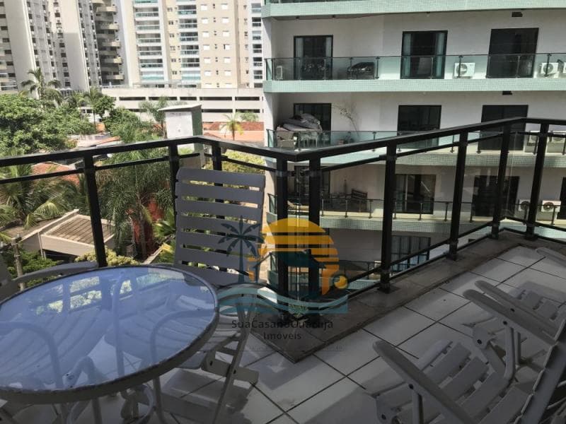 Apartamento à venda no bairro Pitangueiras em Guarujá/SP