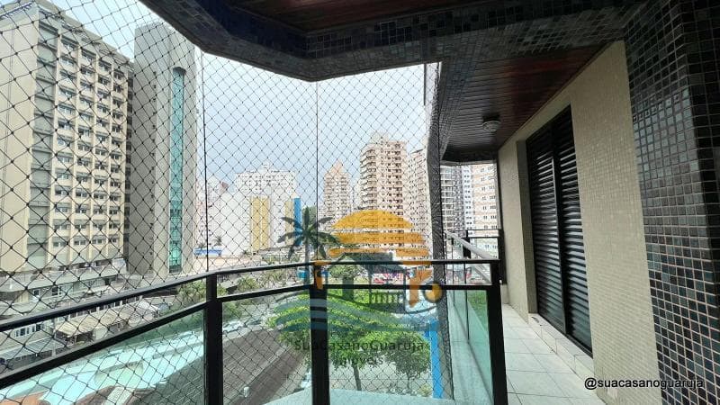 Apartamento à venda no bairro Praia das Astúrias em Guarujá/SP