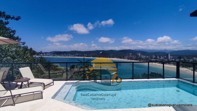 Casa à venda no bairro Peninsula em Guarujá/SP