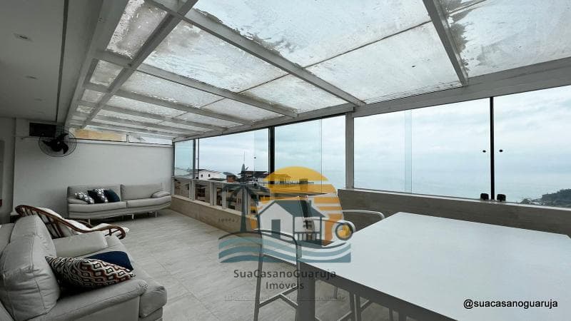 Apartamento à venda no bairro Morro Sorocotuba em Guarujá/SP