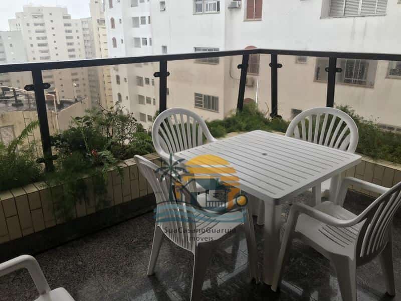 Apartamento à venda no bairro Pitangueiras em Guarujá/SP