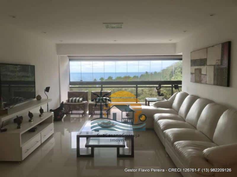 Apartamento à venda no bairro Morro Sorocotuba em Guarujá/SP
