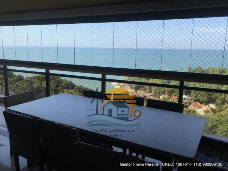 Apartamento à venda no bairro Morro Sorocotuba em Guarujá/SP