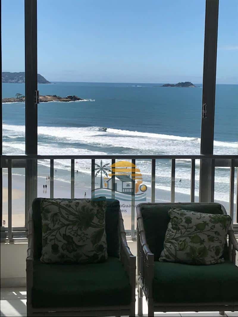 Apartamento para alugar no bairro Pitangueiras em Guarujá/SP