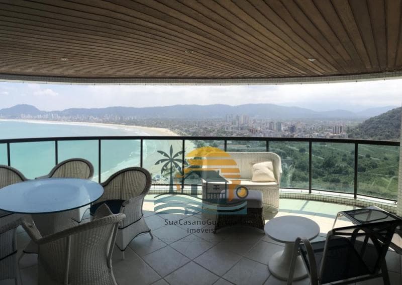 Apartamento à venda no bairro Parque Enseada em Guarujá/SP